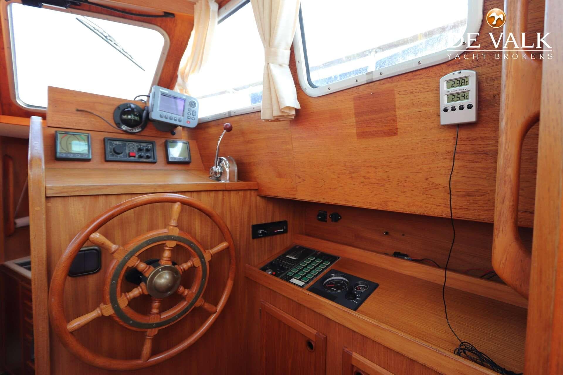 1990 Nauticat 32 - 24