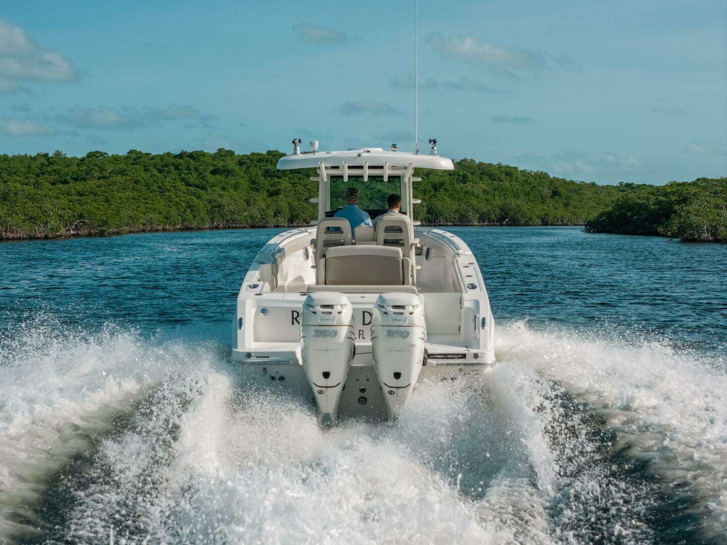 2019 Boston Whaler 330 Outrage - Image 19