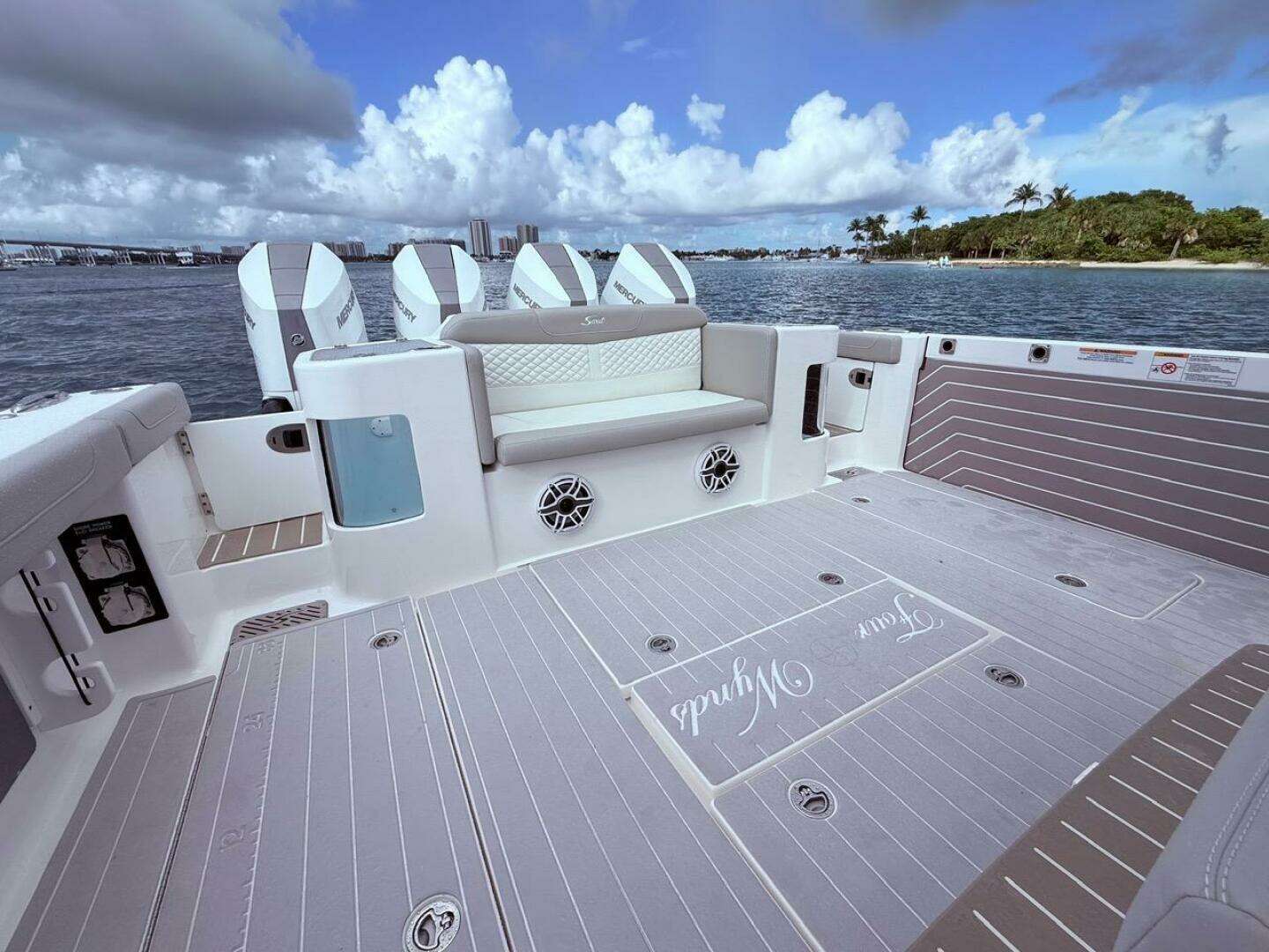 2024 Scout 400 LXF - Image 21