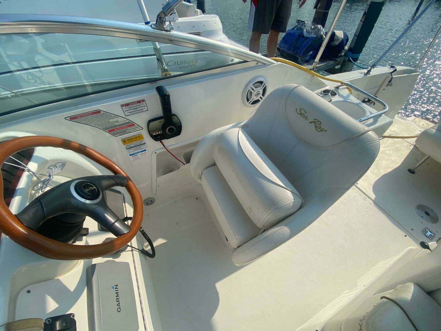 2000 Sea Ray 260 Sundancer - Image 11