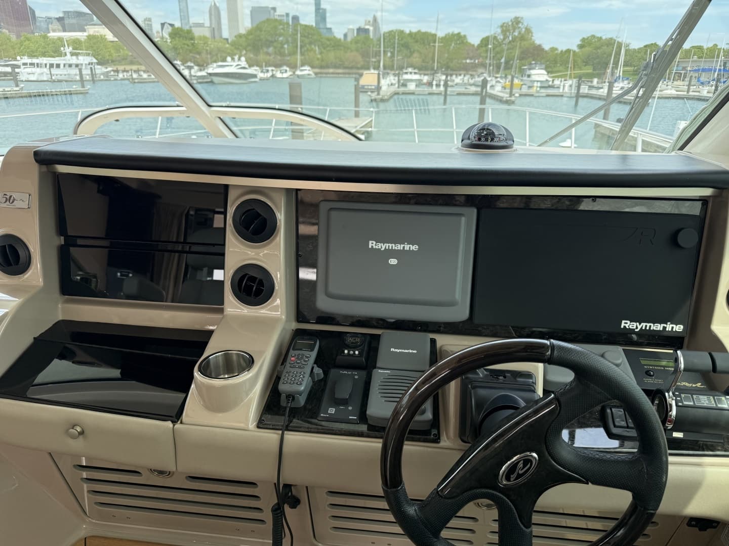 2009 Sea Ray 60 Sundancer - Image 32