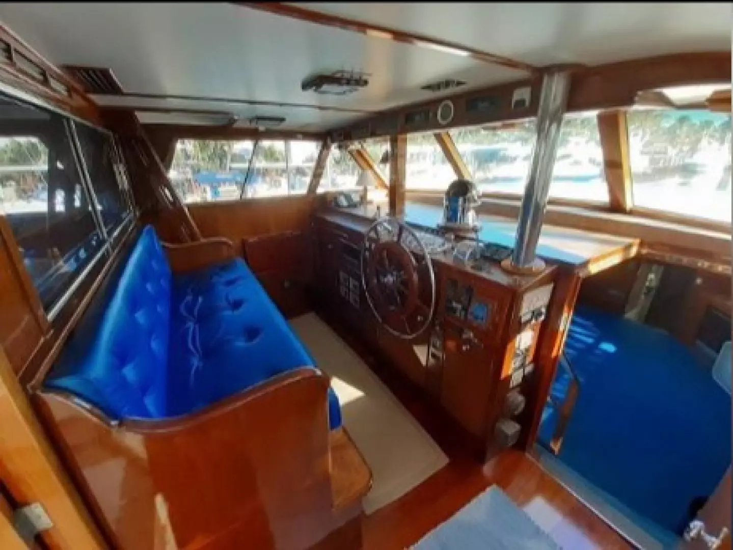 1965 Burger Cockpit Flybridge Motor Yacht - Image 21