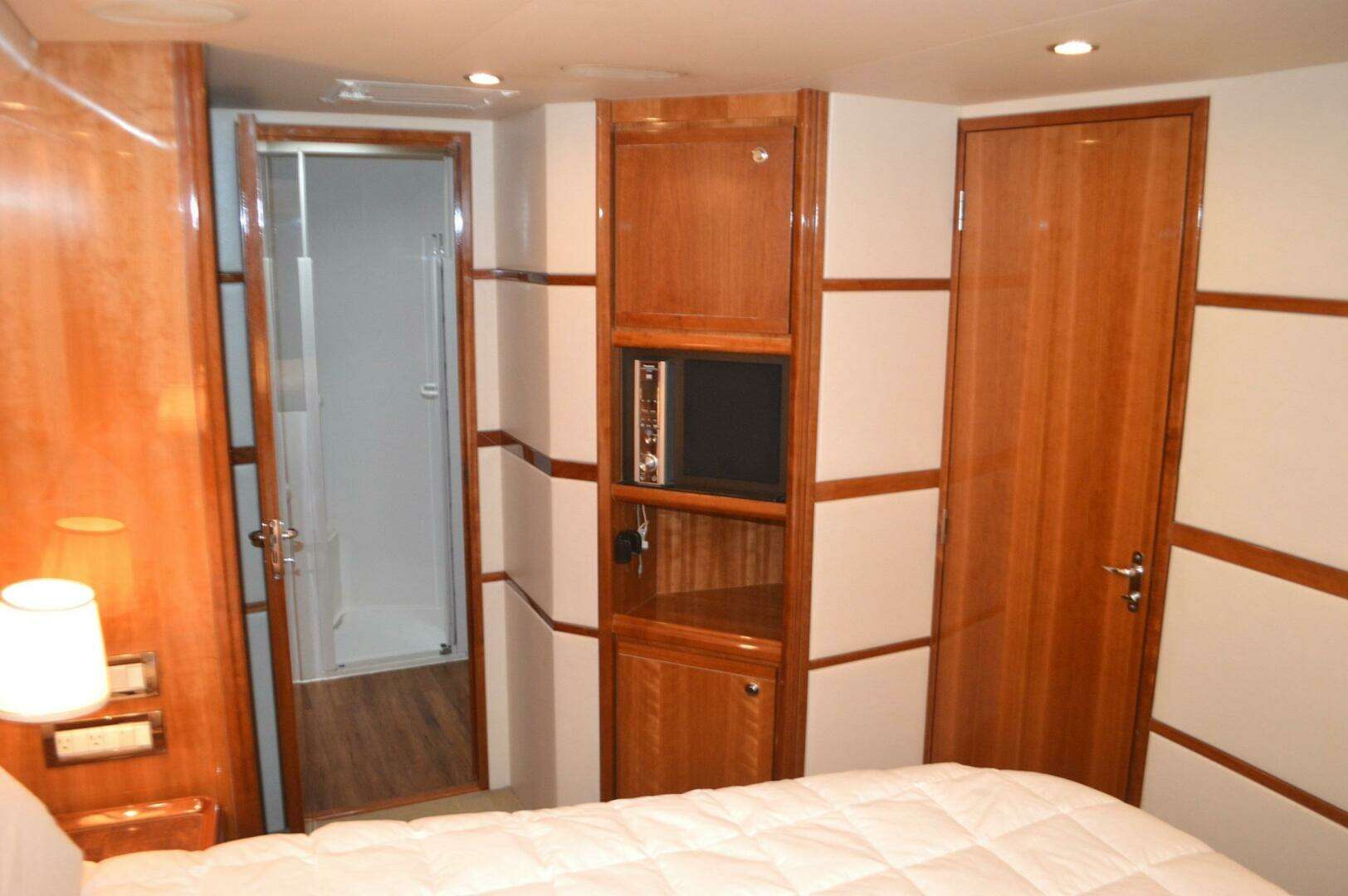 2004 Bertram 570 Convertible - Image 20