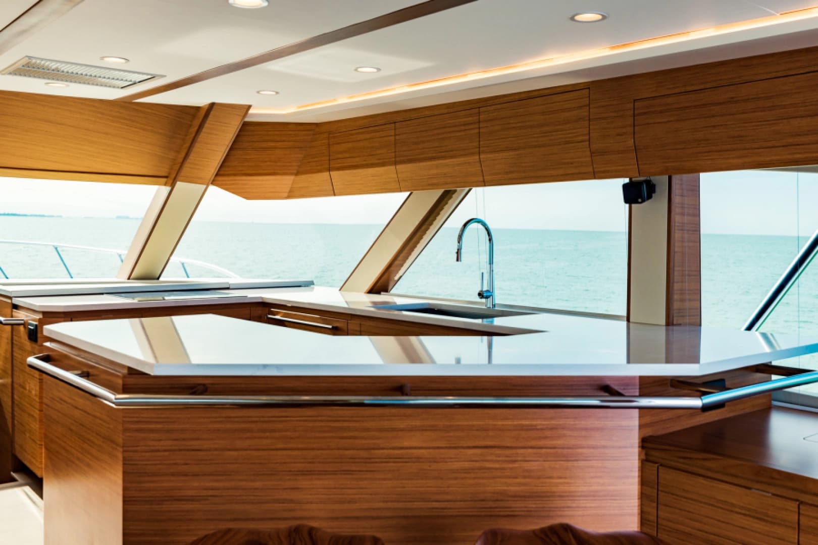 2020 Bertram 61 Convertible - Image 9