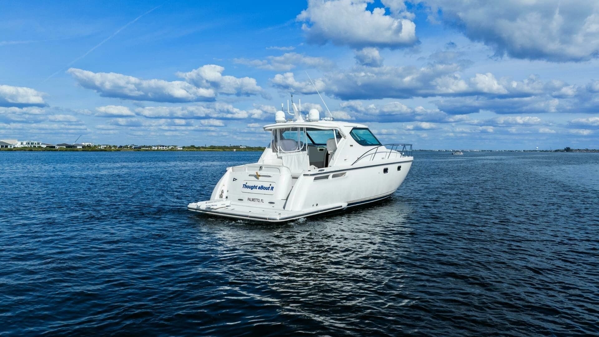 2007 Tiara Yachts 4300 Sovran - Image 43