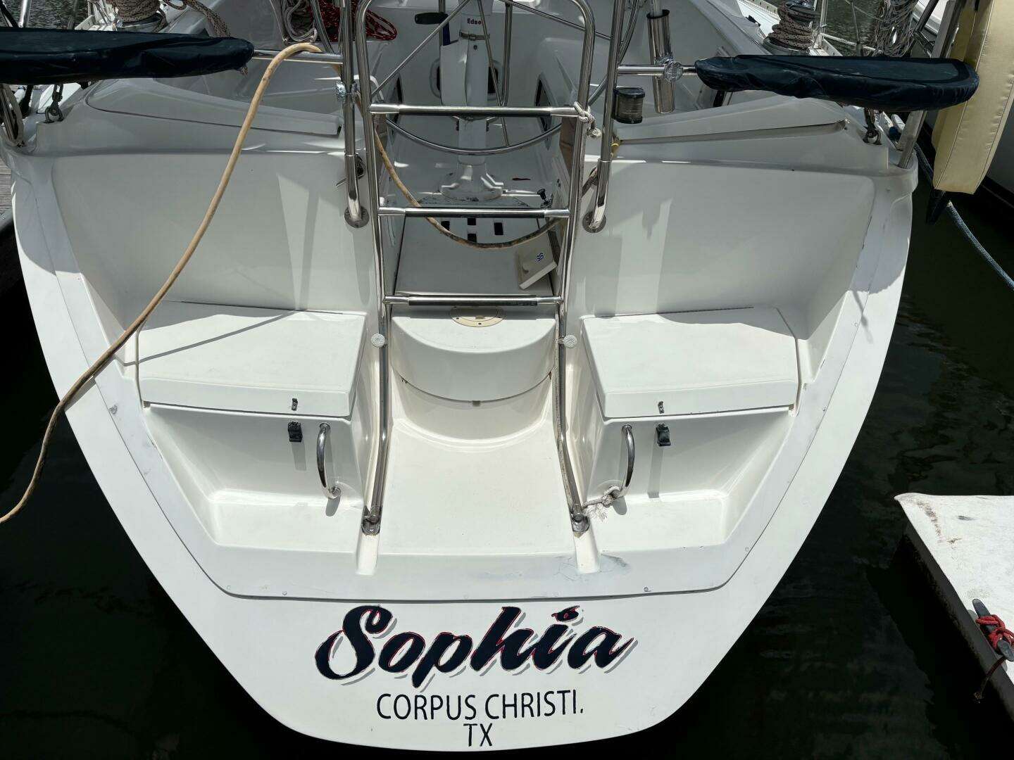 1996 Hunter 37.5 - Image 8