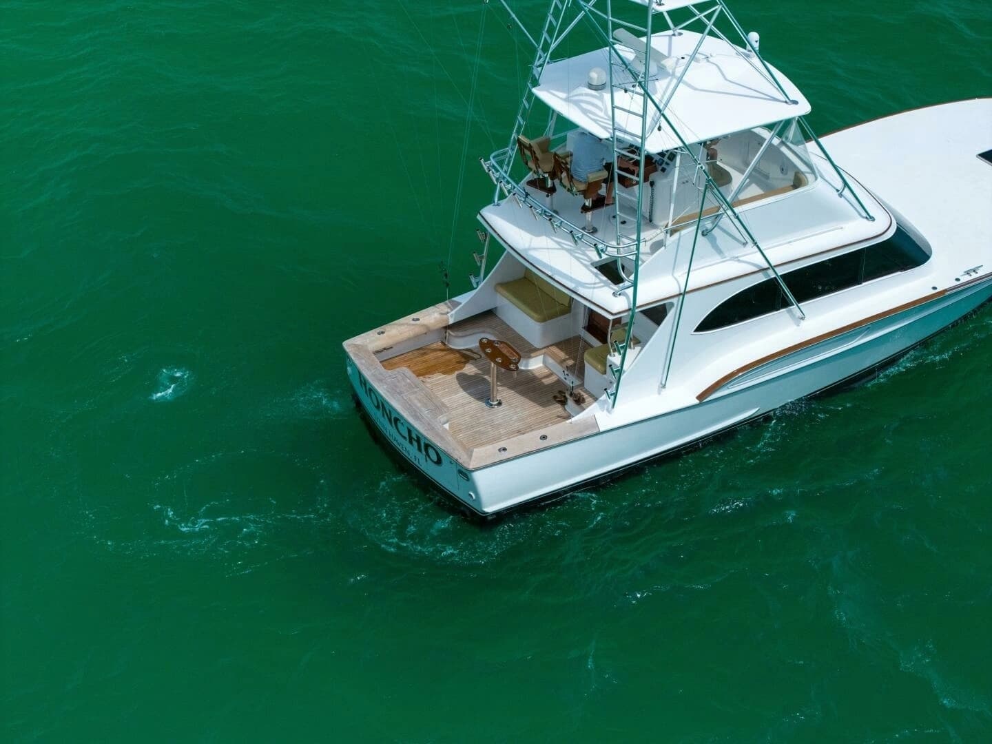 2000 Custom Carolina 50 Convertible - Image 38