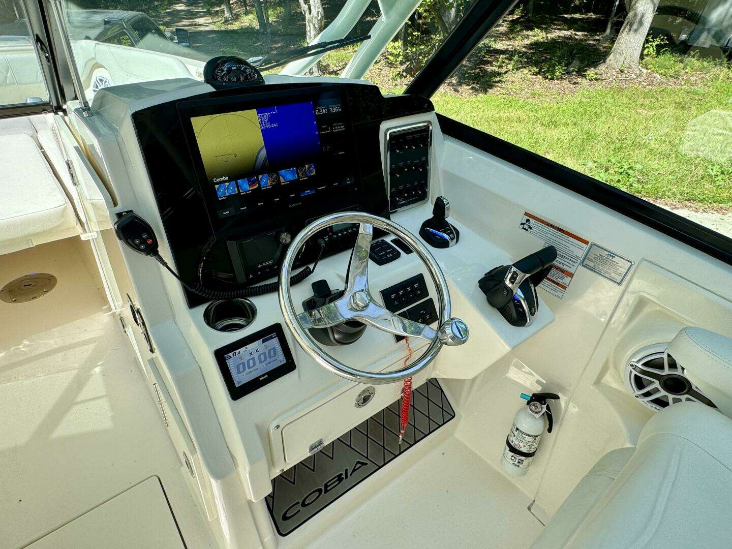 2022 Cobia 280 DC - Image 66