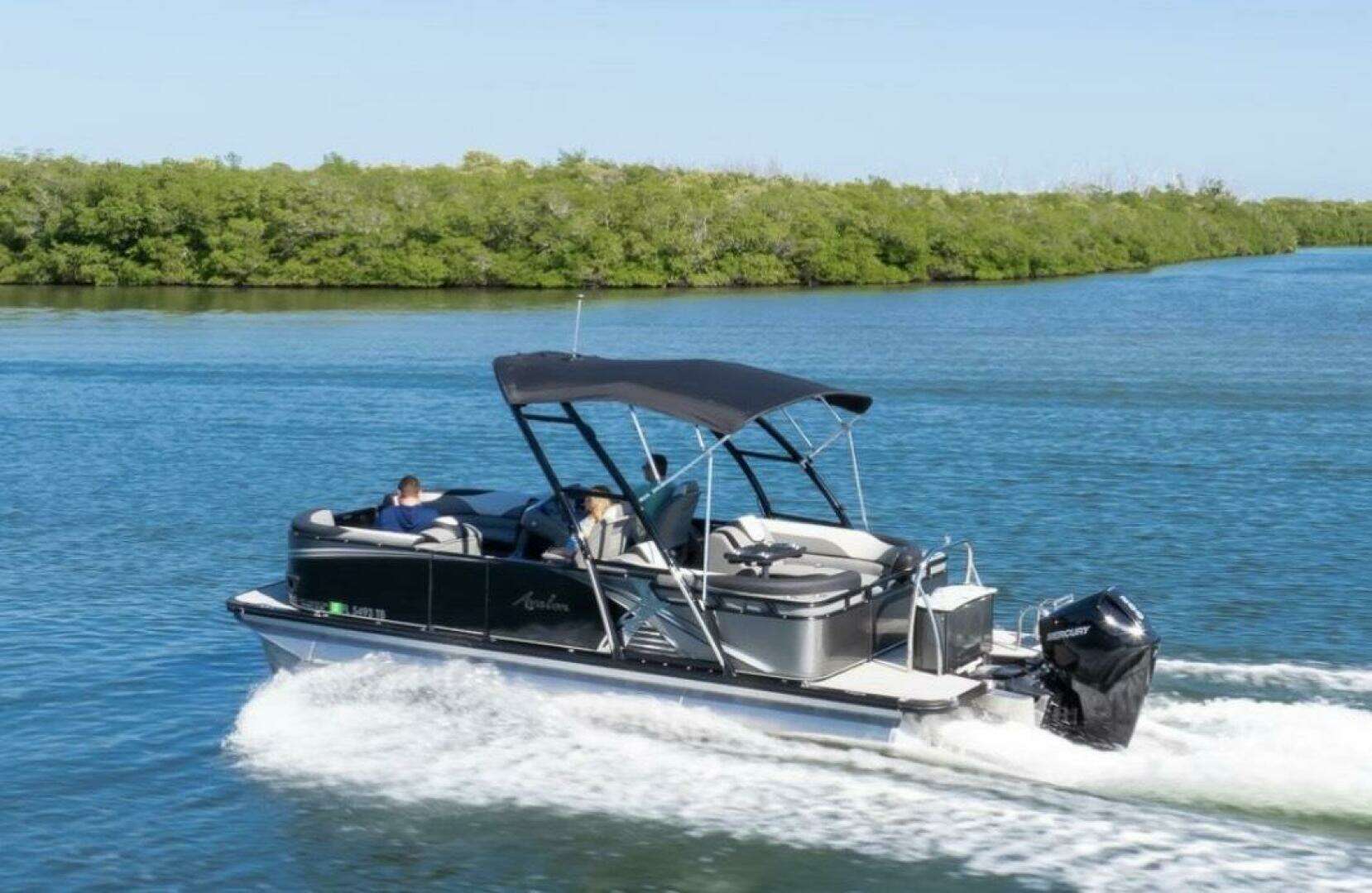2021 Avalon LSZ Quad Lounger 24 - Image 15