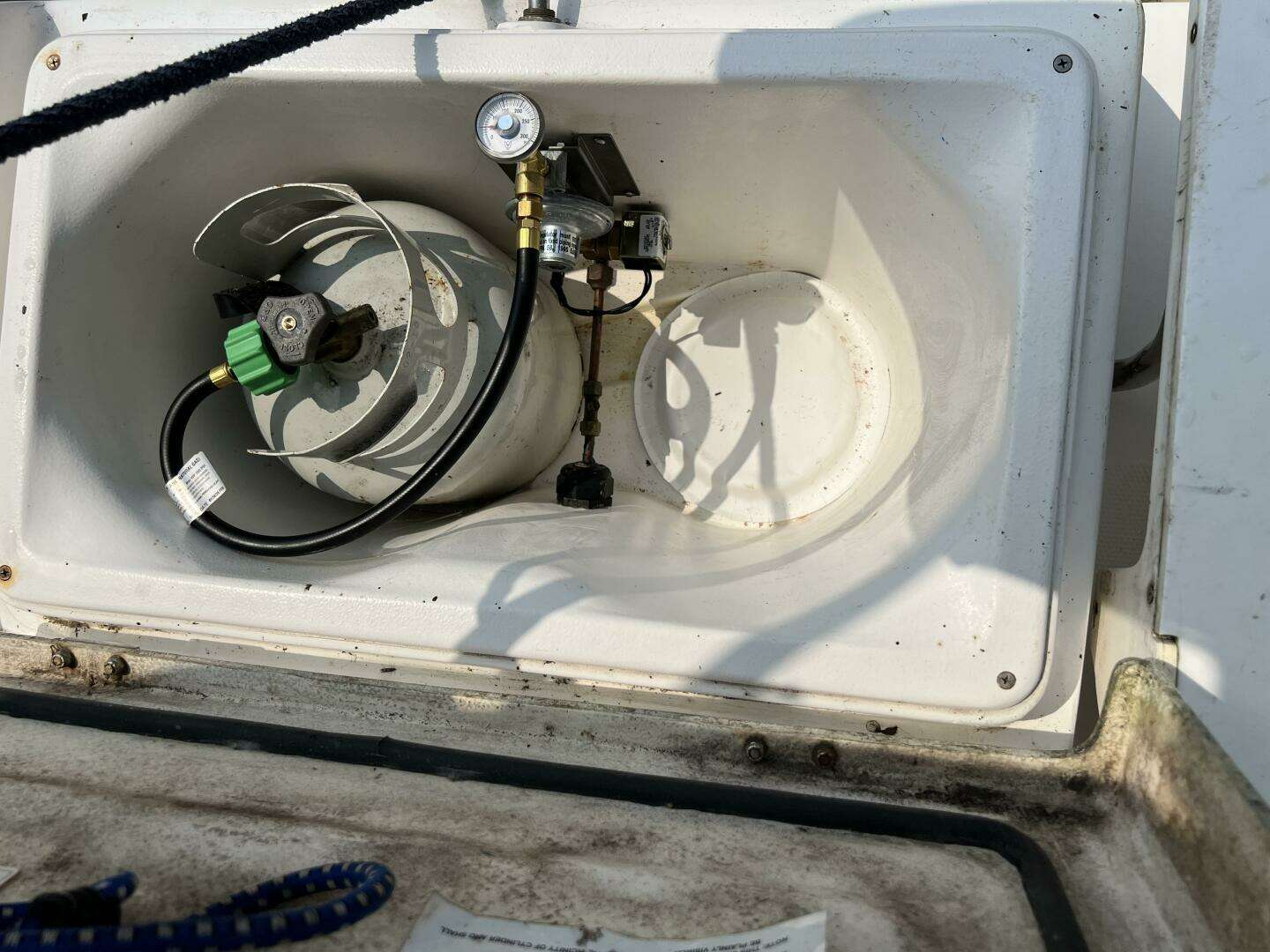 2004 Hunter 41 - Image 73