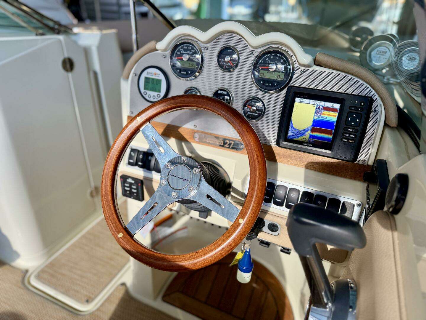 2018 Chris-Craft Launch 27 Heritage Trim Edition - Surf - Image 122
