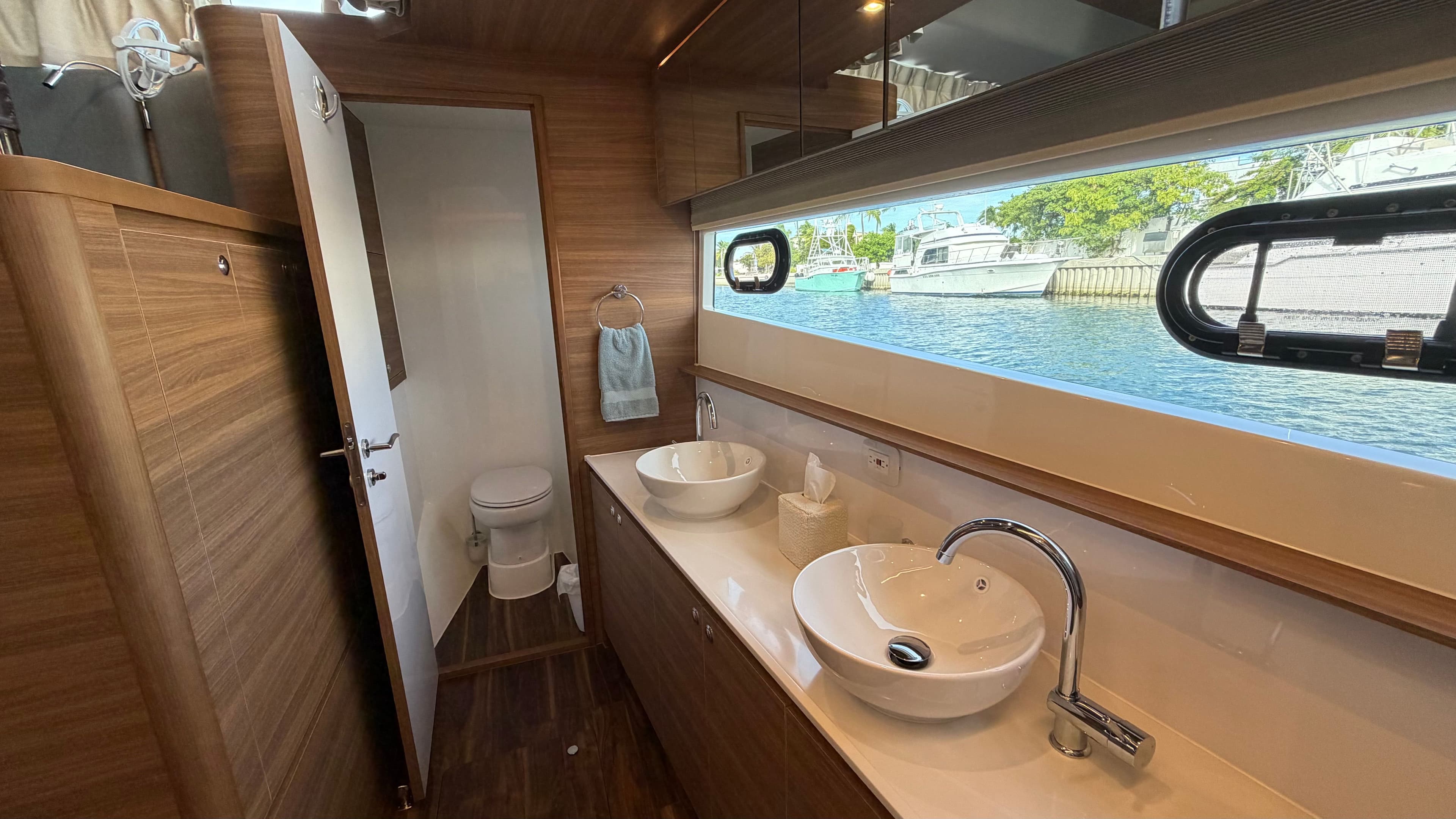 2025 Aquila 54 Yacht - 110
