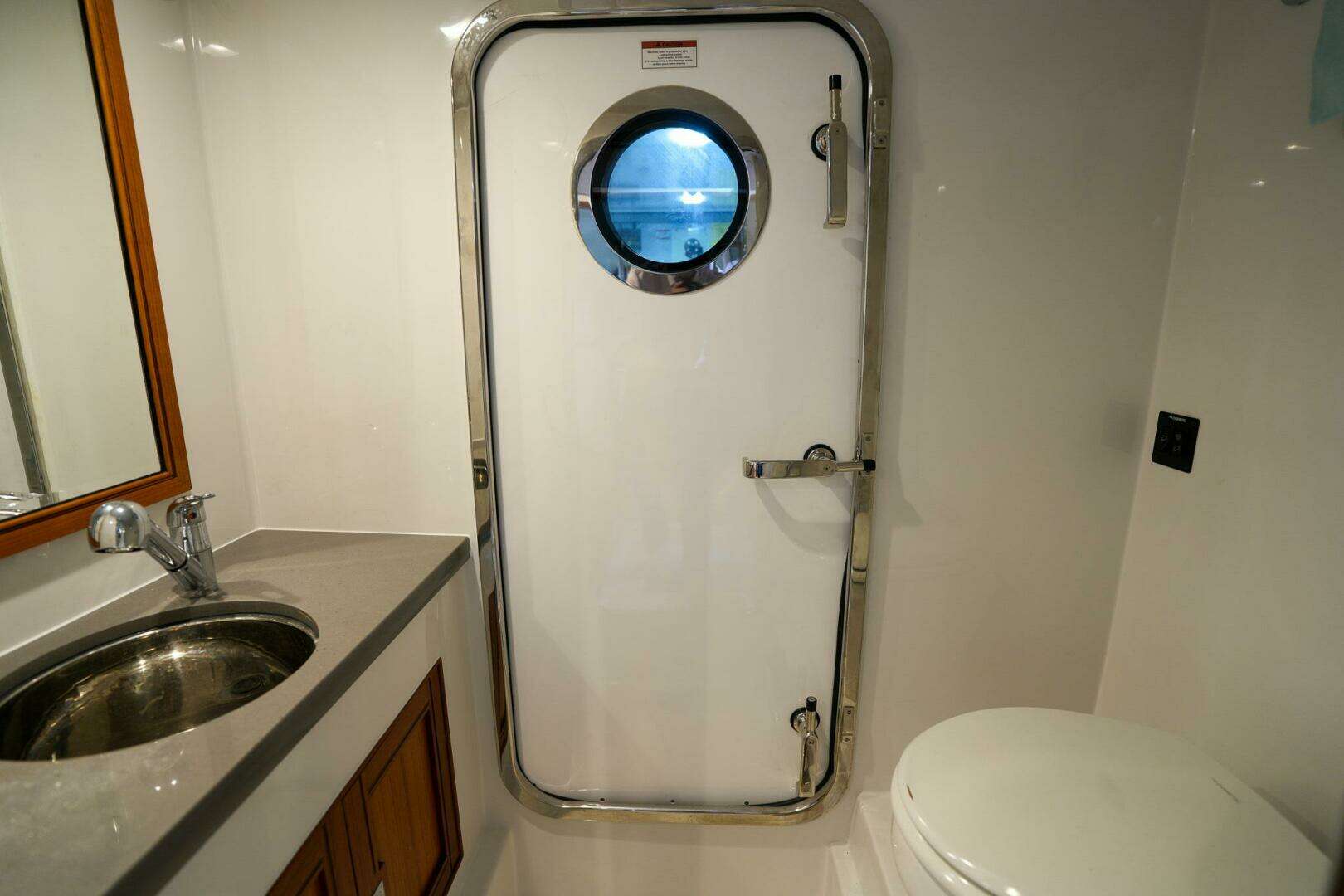 2022 Marlow Explorer 62E-CB - Image 80