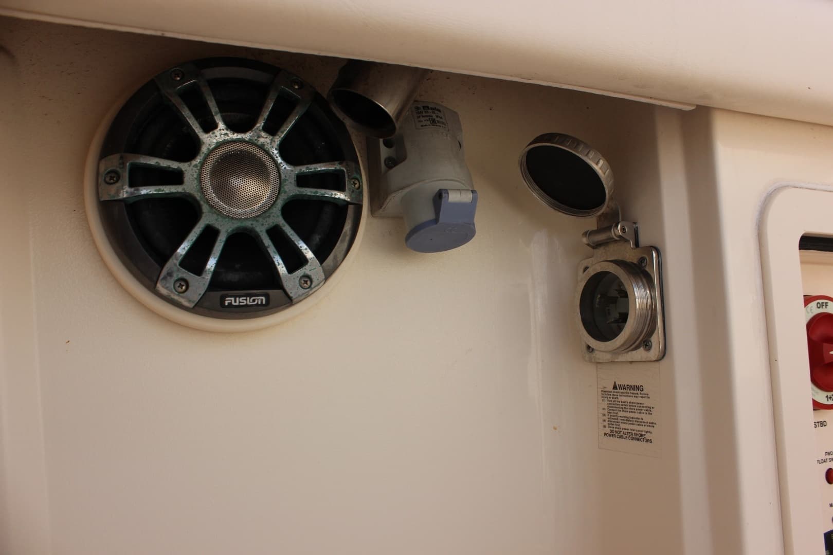 2019 Grady-White — - Image 40