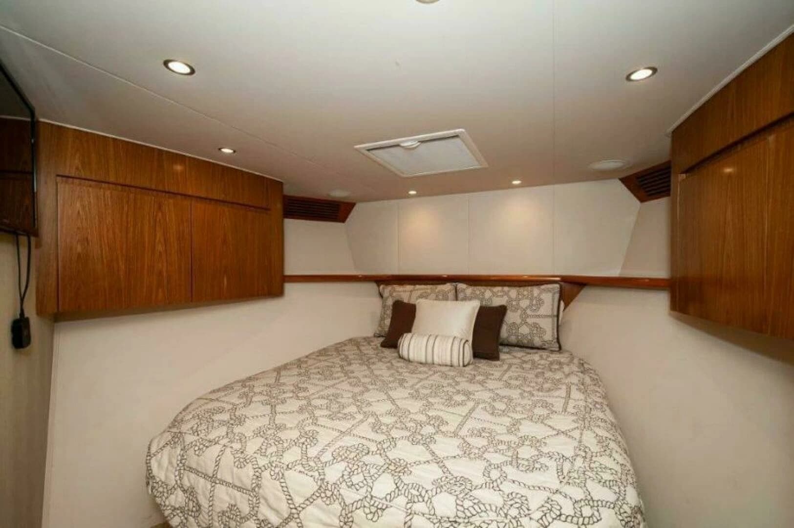 2012 Viking 76 Enclosed Sky Bridge - Image 37