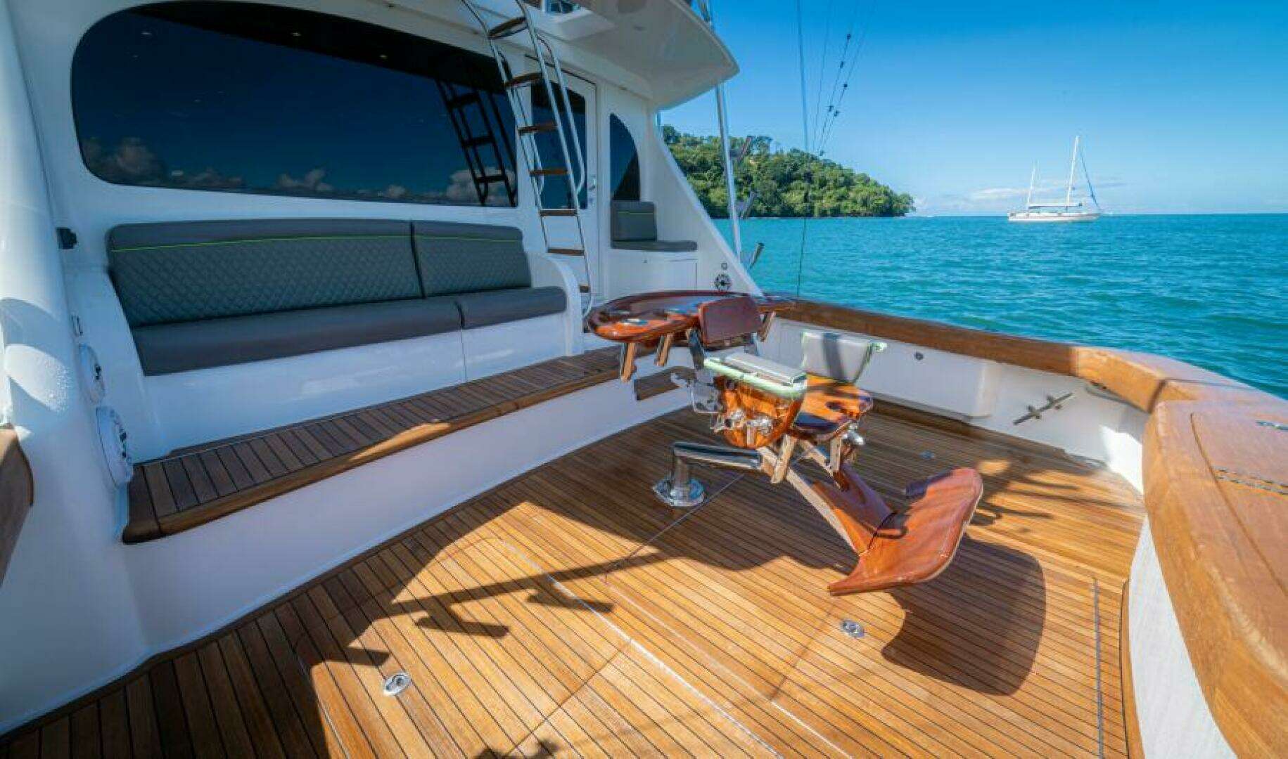 2017 Viking 62 Convertible - Image 32
