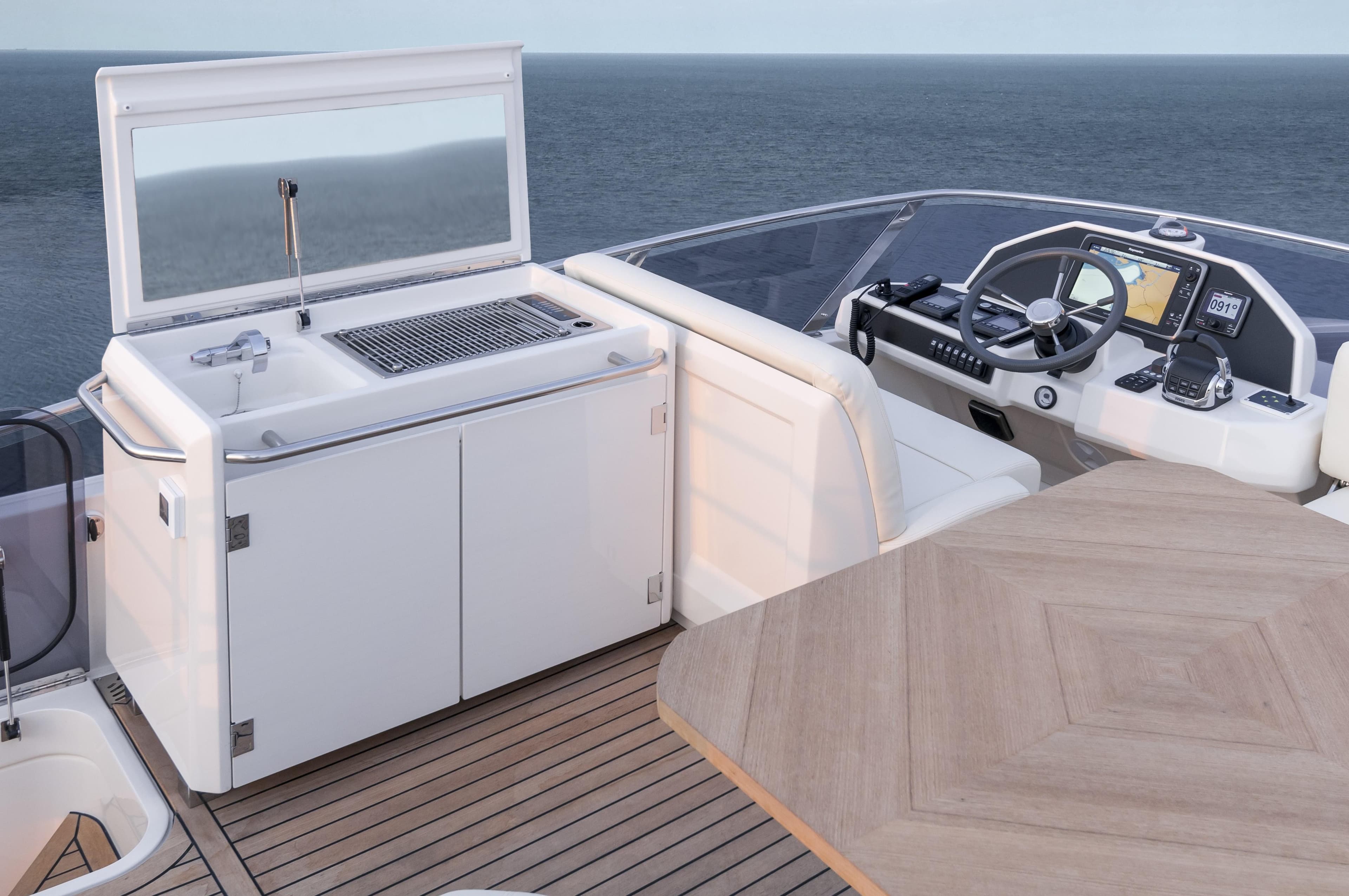 Galley - Flybridge