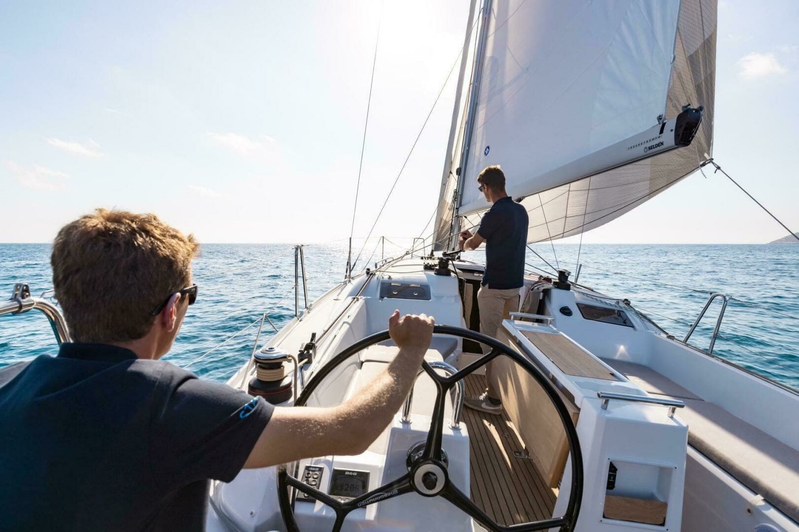 2026 Beneteau Oceanis 34.1 - Image 13