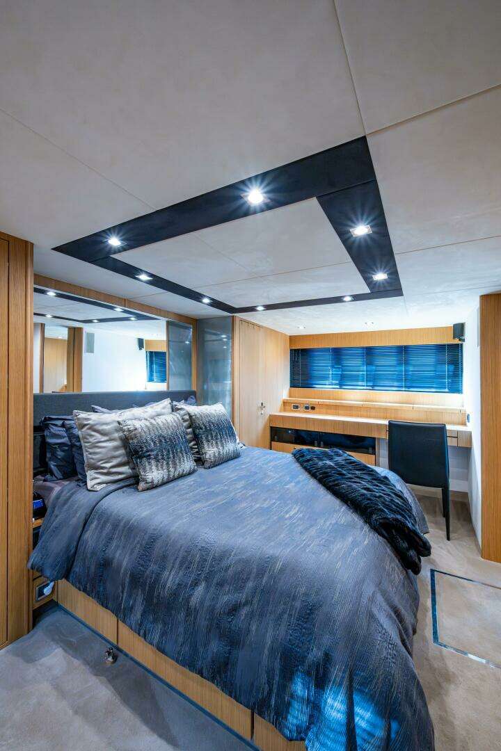 2015 Fairline 78 Squadron - Image 67