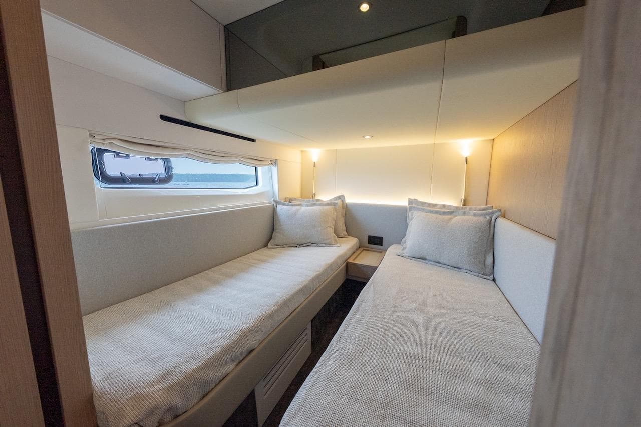 2023 Azimut Fly 53 - 100