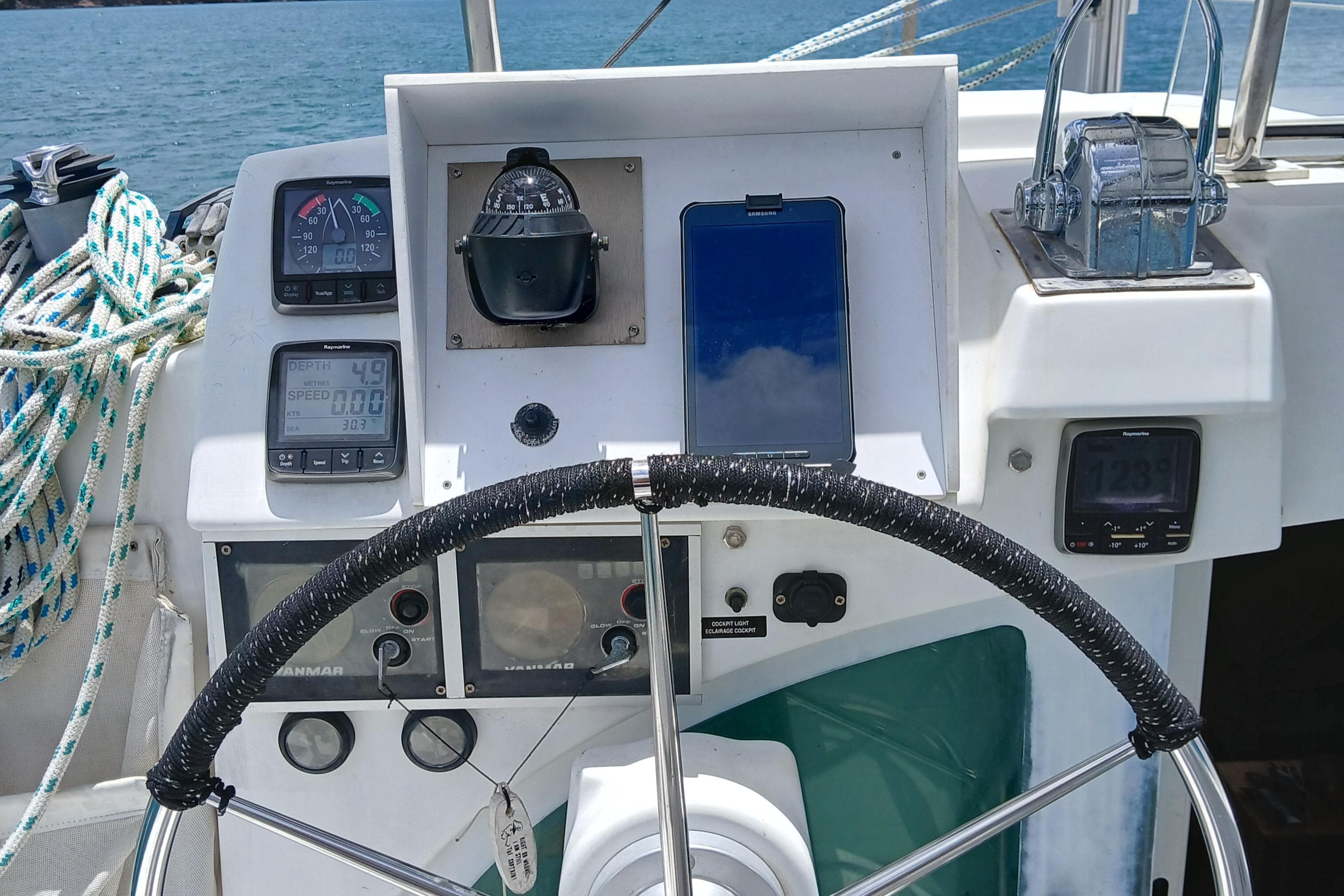 Lagoon 380 - 2005 - Navigation - Extérieur - Voile
