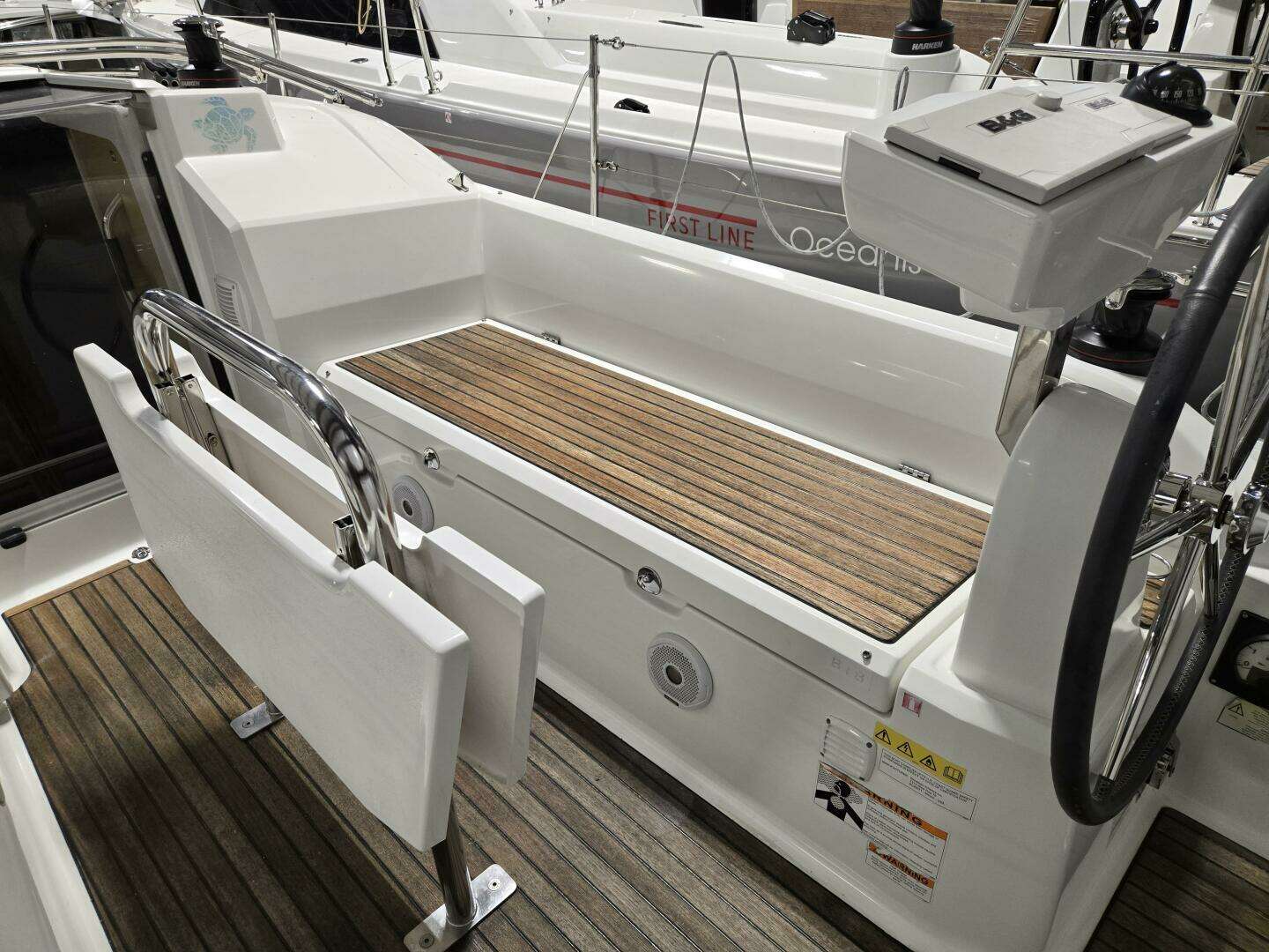 2021 Beneteau Oceanis 30.1 - Image 21