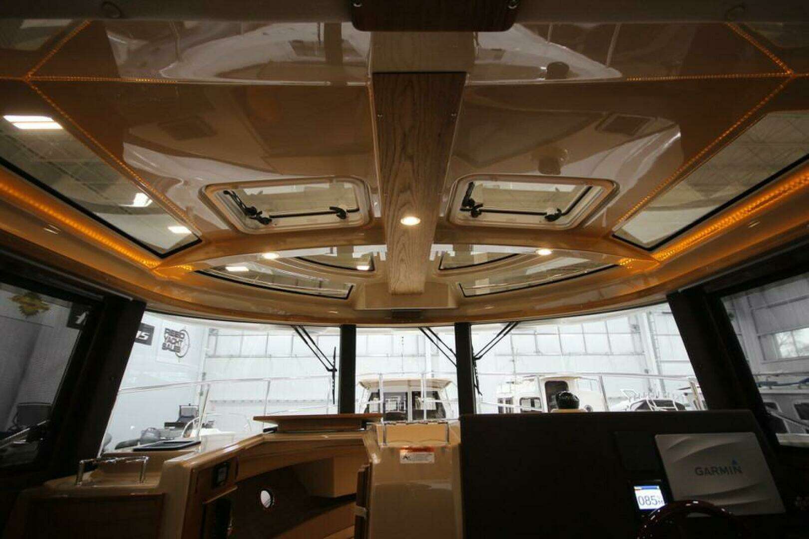 2026 Ranger Tugs R-29 Sedan Luxury Edition - Image 112