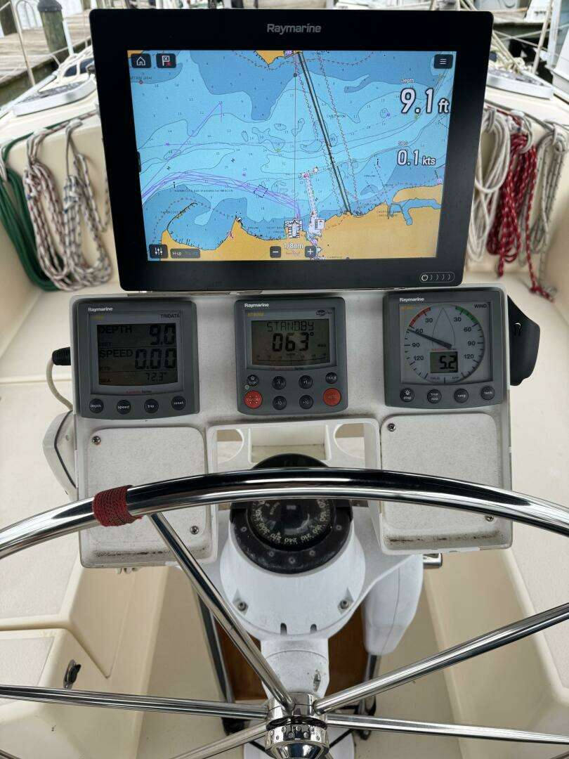 1999 Caliber 40 LRC - Image 6