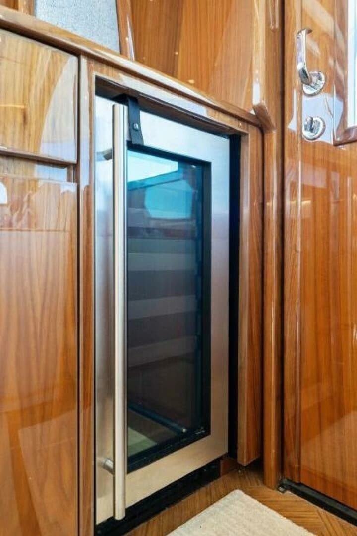 2021 Viking 54 Convertible - Image 33
