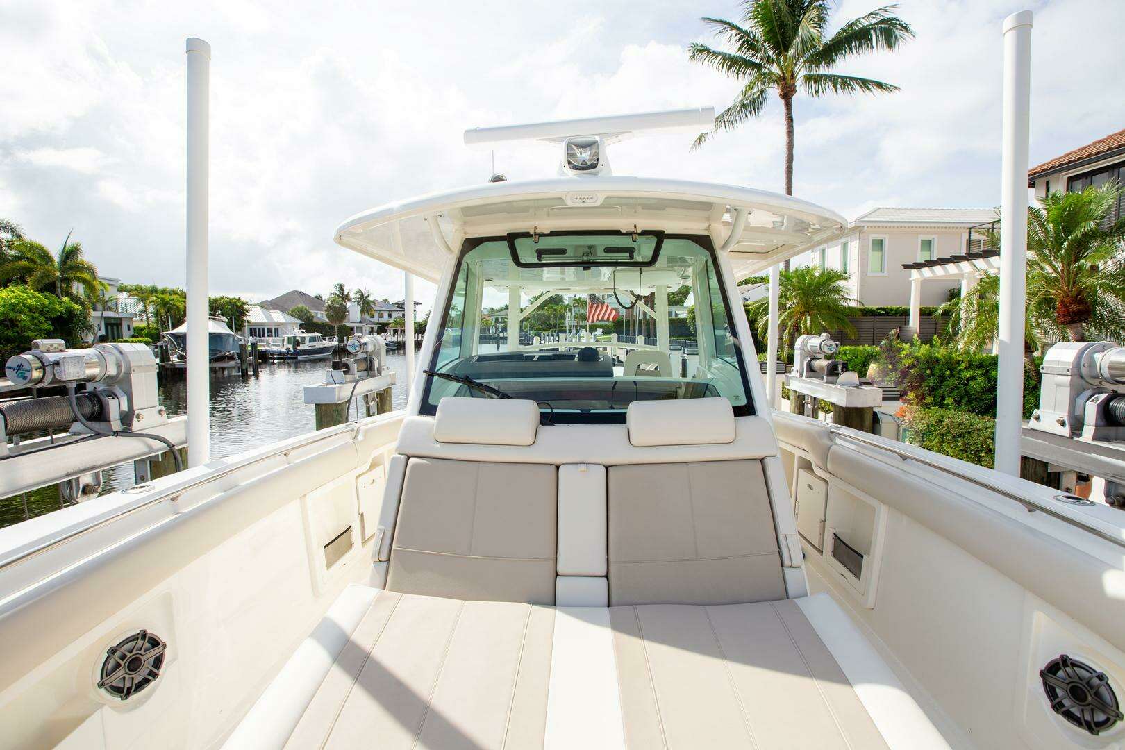 2023 Boston Whaler 380 Outrage - Image 17