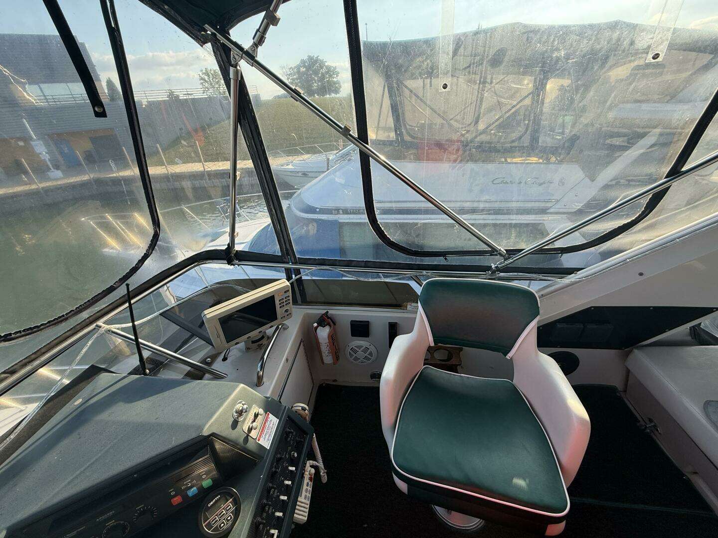 1988 Sea Ray 415 - Image 26