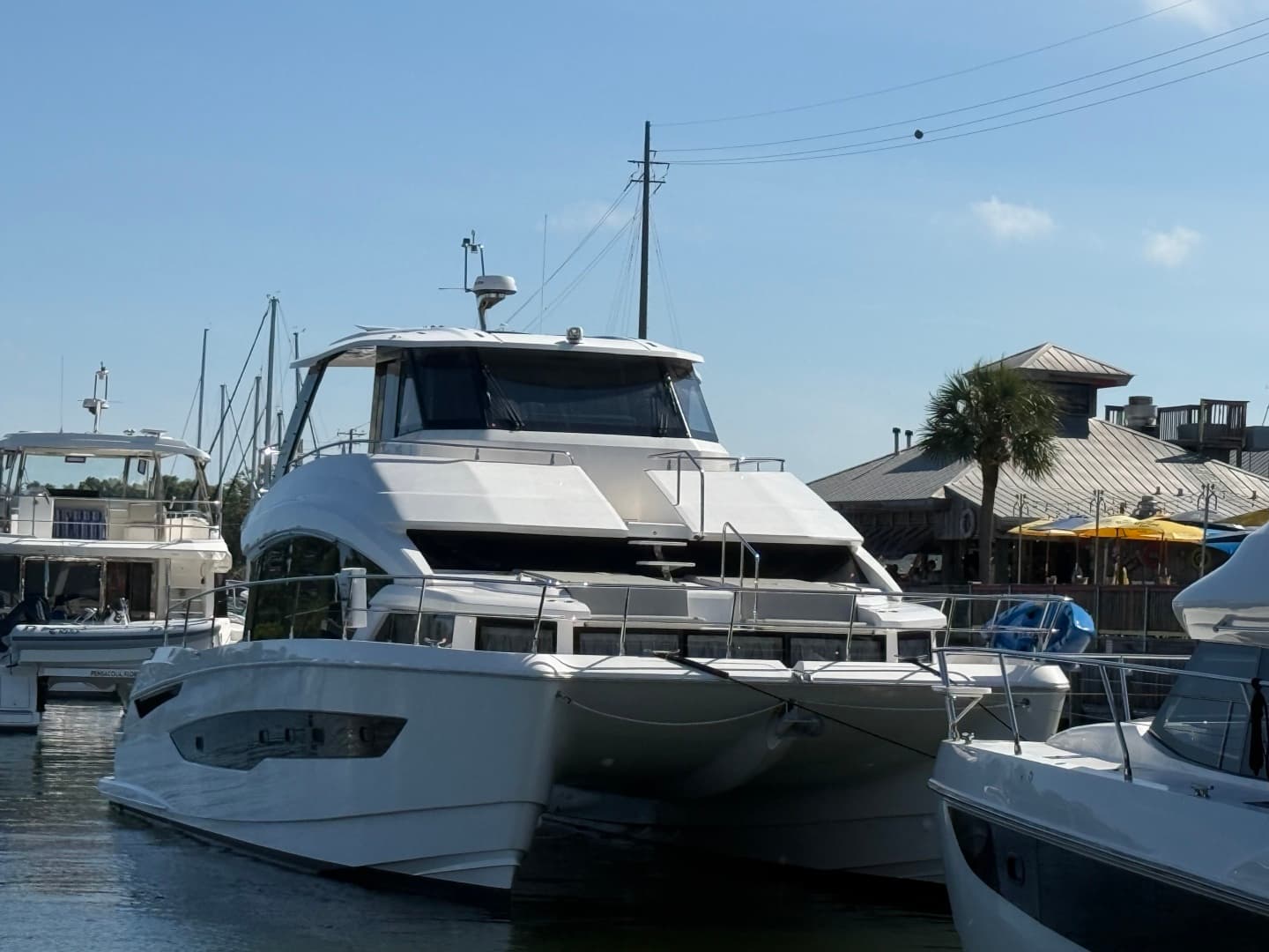 2025 Aquila 54 ENCLOSED BRIDGE - Image 4