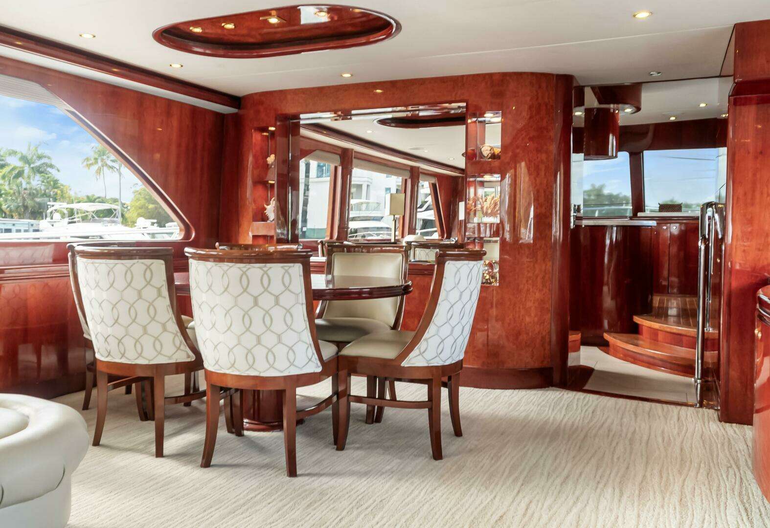 2005 Ocean Alexander 80 motoryacht - Image 16