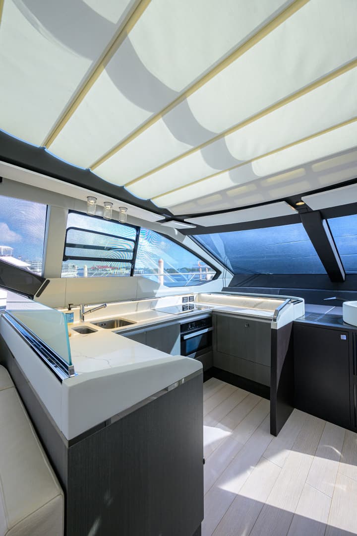 2019 Azimut S7 - Image 87