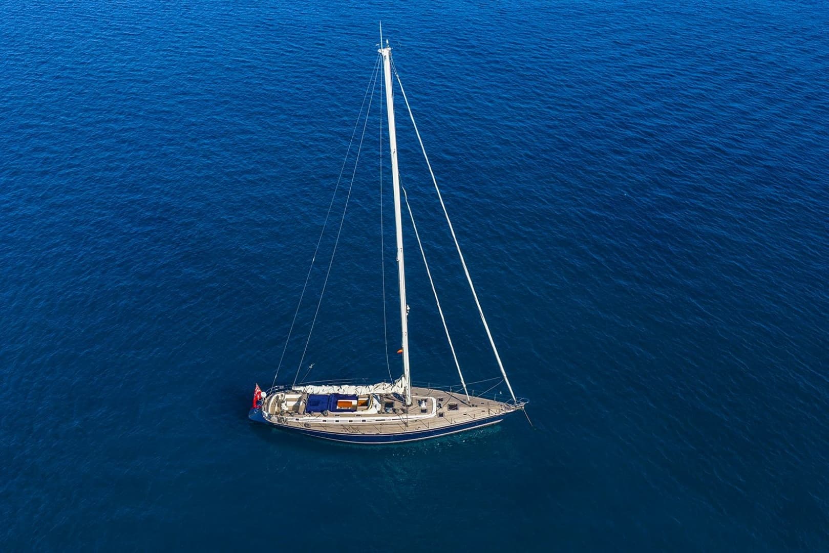 1994 Nautor Swan — - Image 6