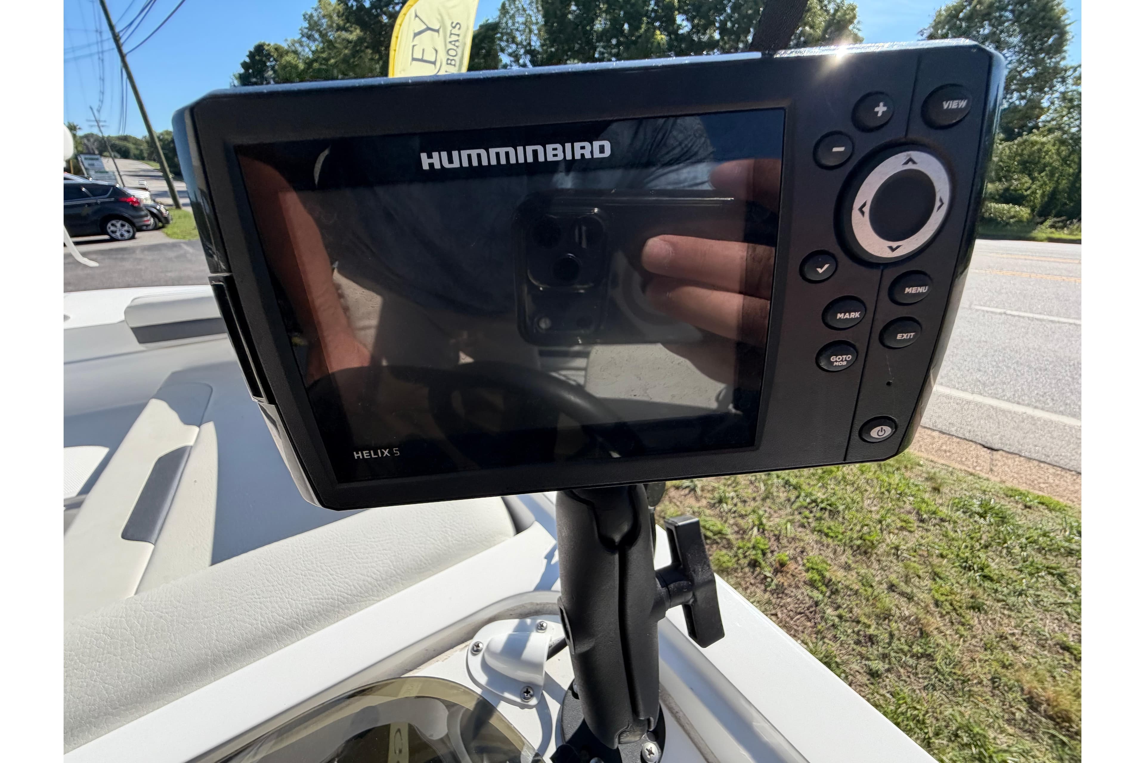 Fishfinder display on 2020 Hurricane SunDeck Sport 185 OB boat, featuring Humminbird Helix 5.