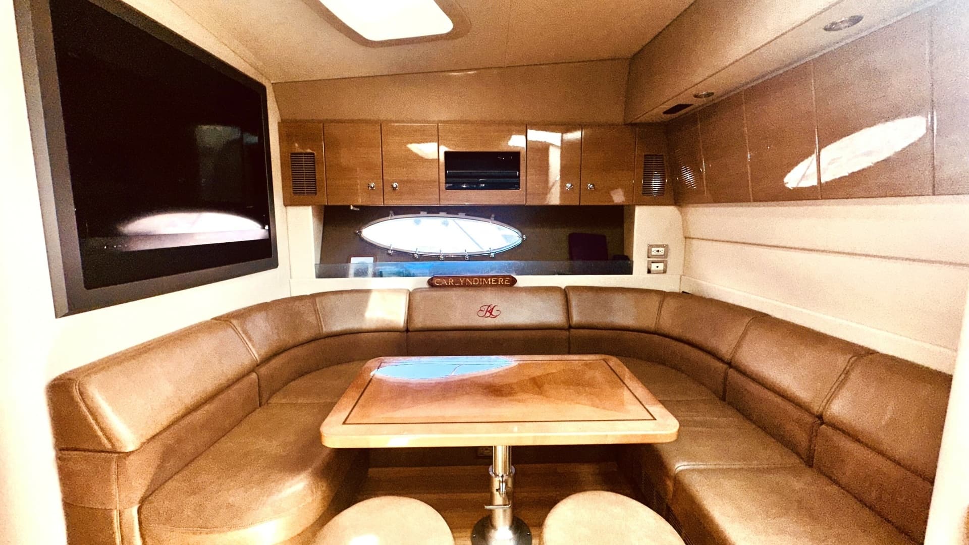 2012 Formula 45 Yacht - Image 10