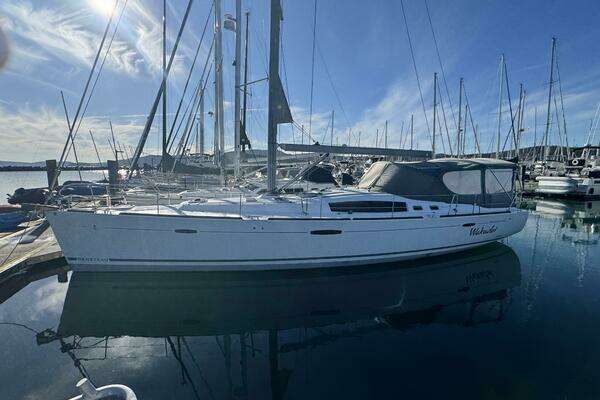 2009 Beneteau 49 - Image 1