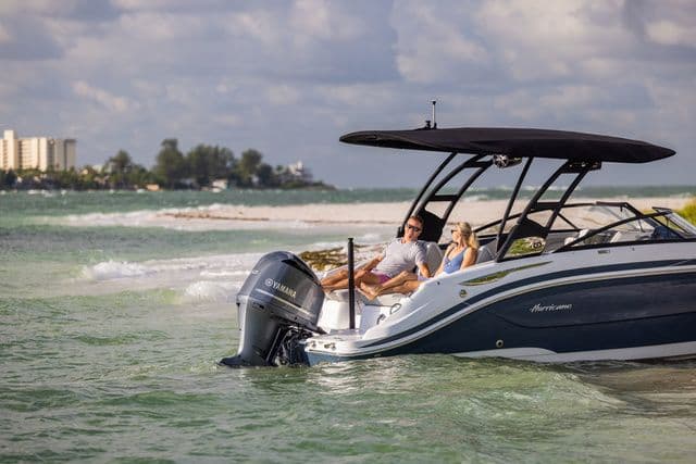 2025 Hurricane SunDeck 2600 OB - 26
