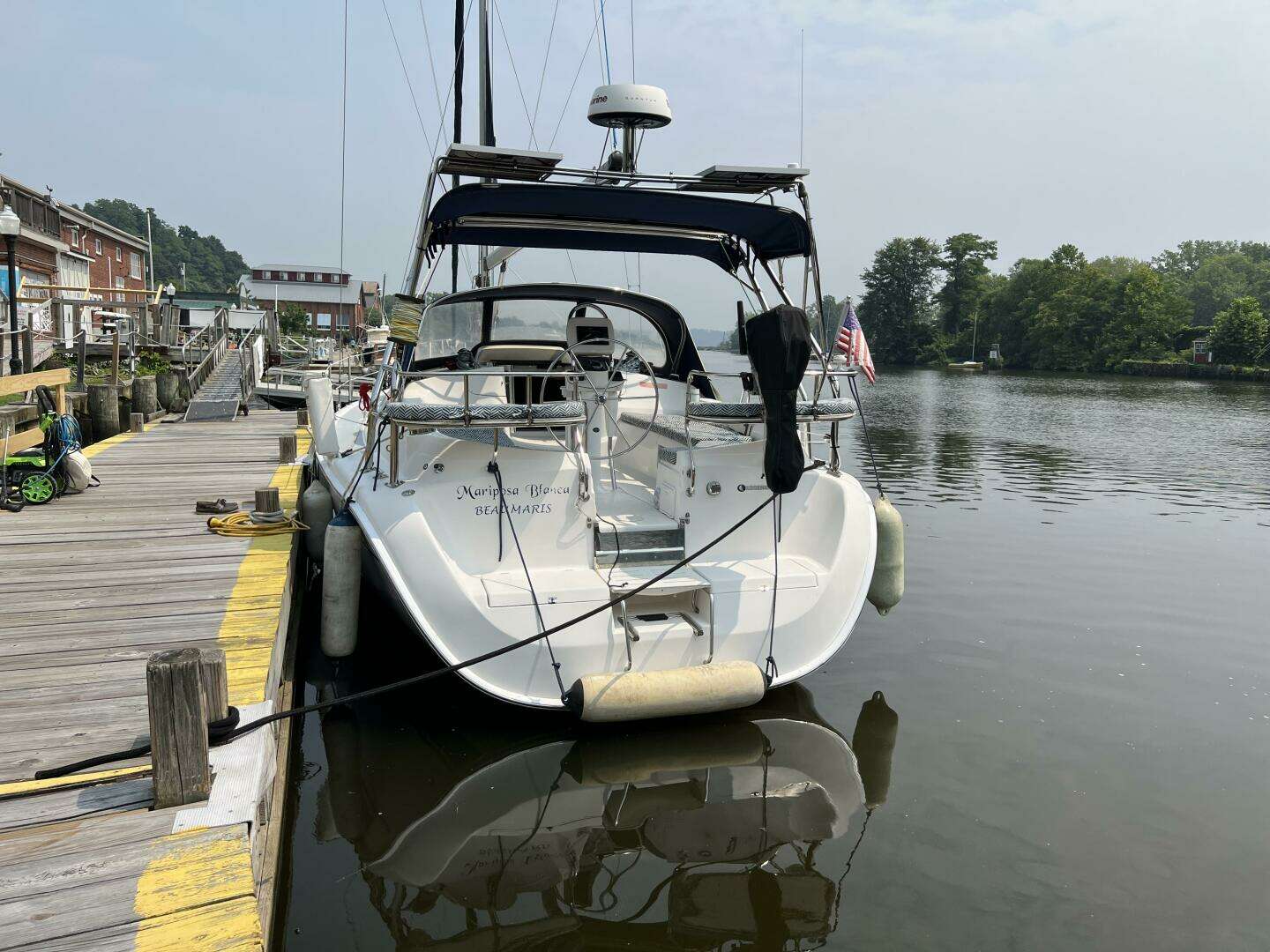 2004 Hunter 41 - Image 4