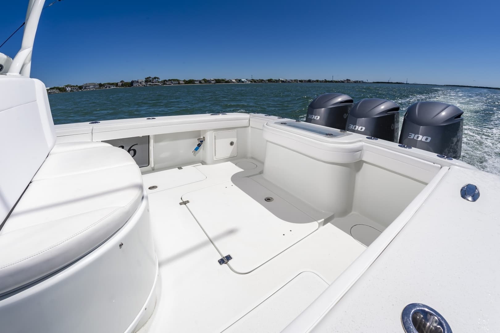 2015 Yellowfin 36 Offshore - Image 24