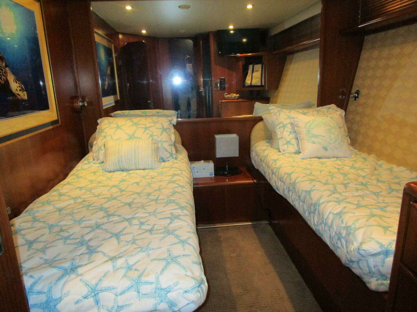 1990 Viking Cockpit Motor Yacht - Image 34
