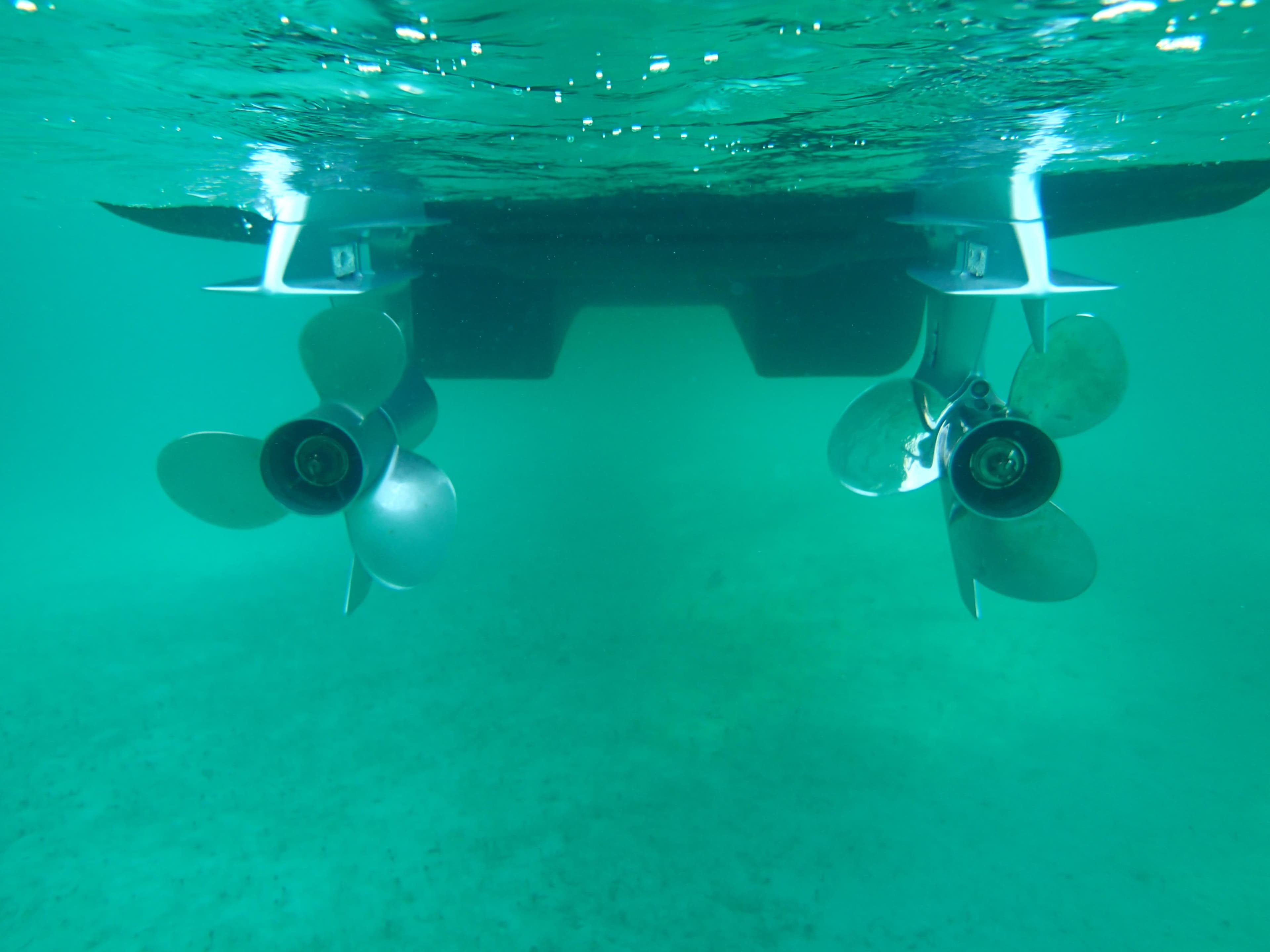 Aft Keel Engines
