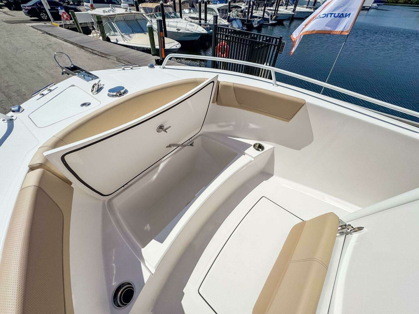 2025 Edgewater 208CC - Image 18