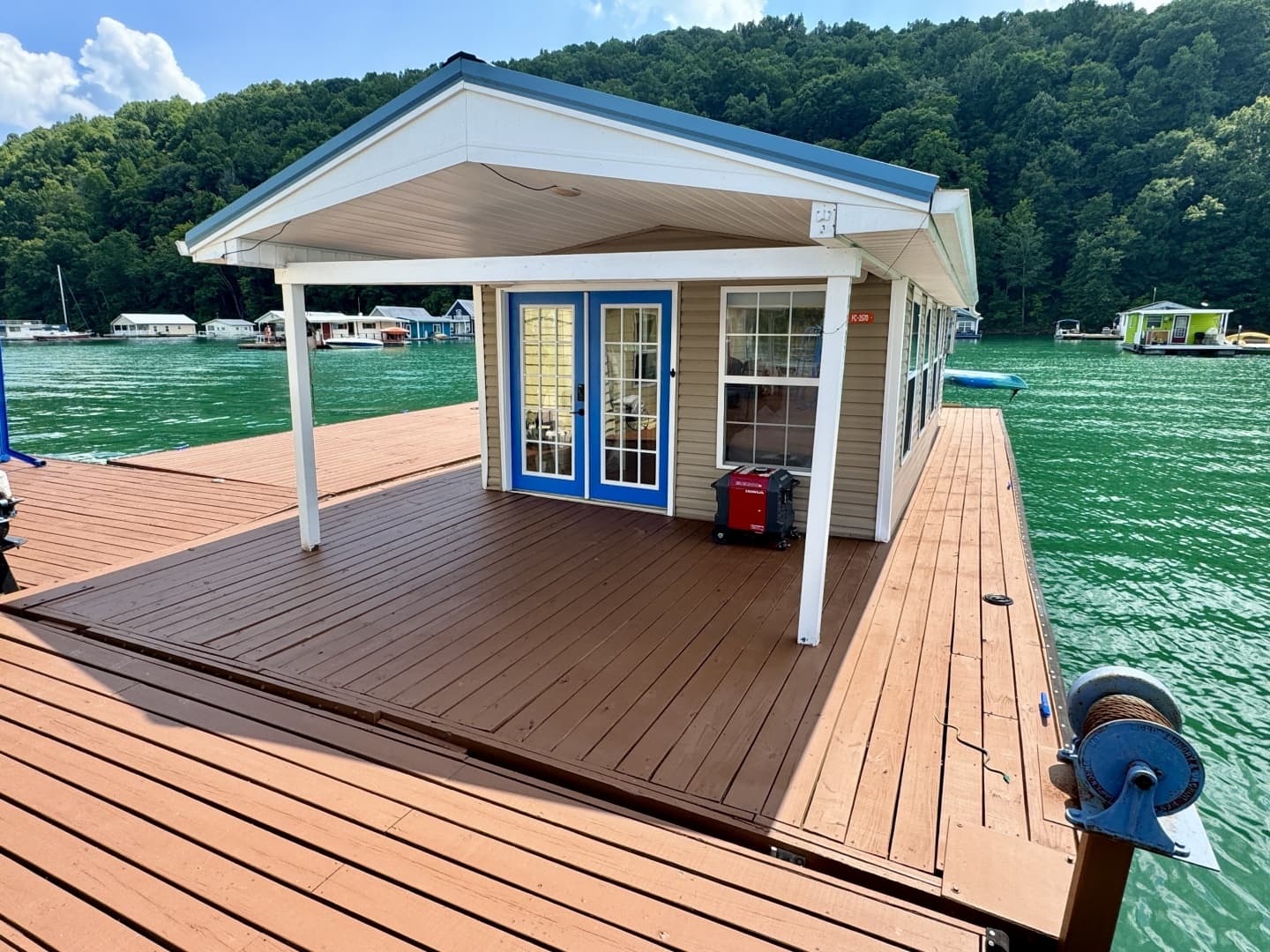 2008 Custom 13 x 29 Floating Cabin Approx 377sqft - Image 60