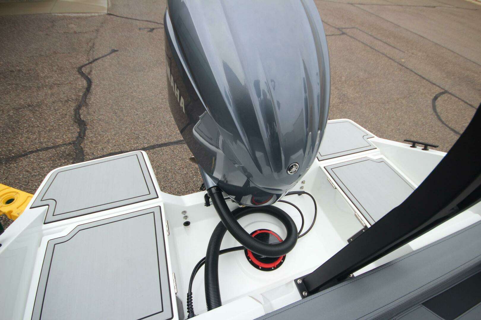 2026 Iron 767 T-Top - Image 40