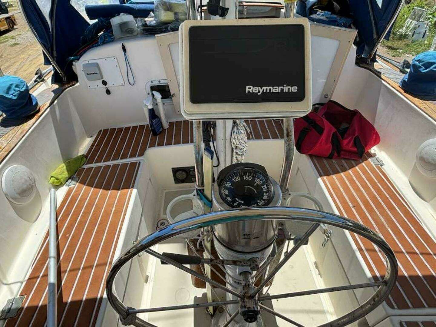 1980 Pearson 365 Ketch - Image 10