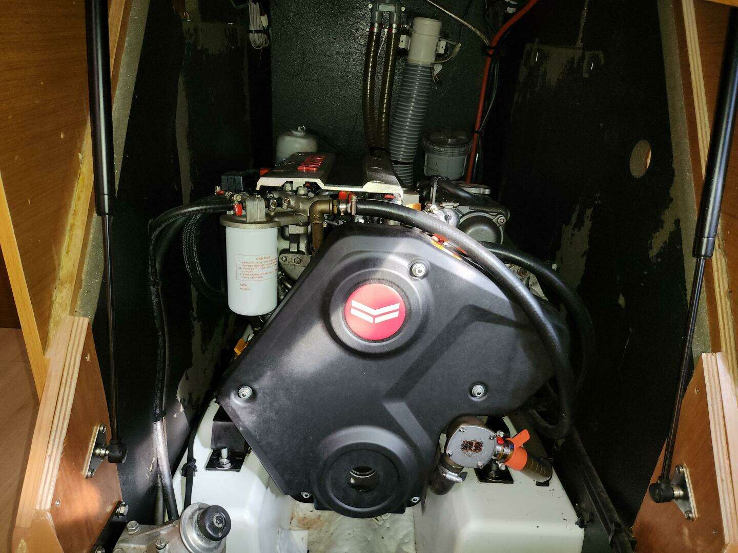 2020 Jeanneau Sun Odyssey 410 - Image 39