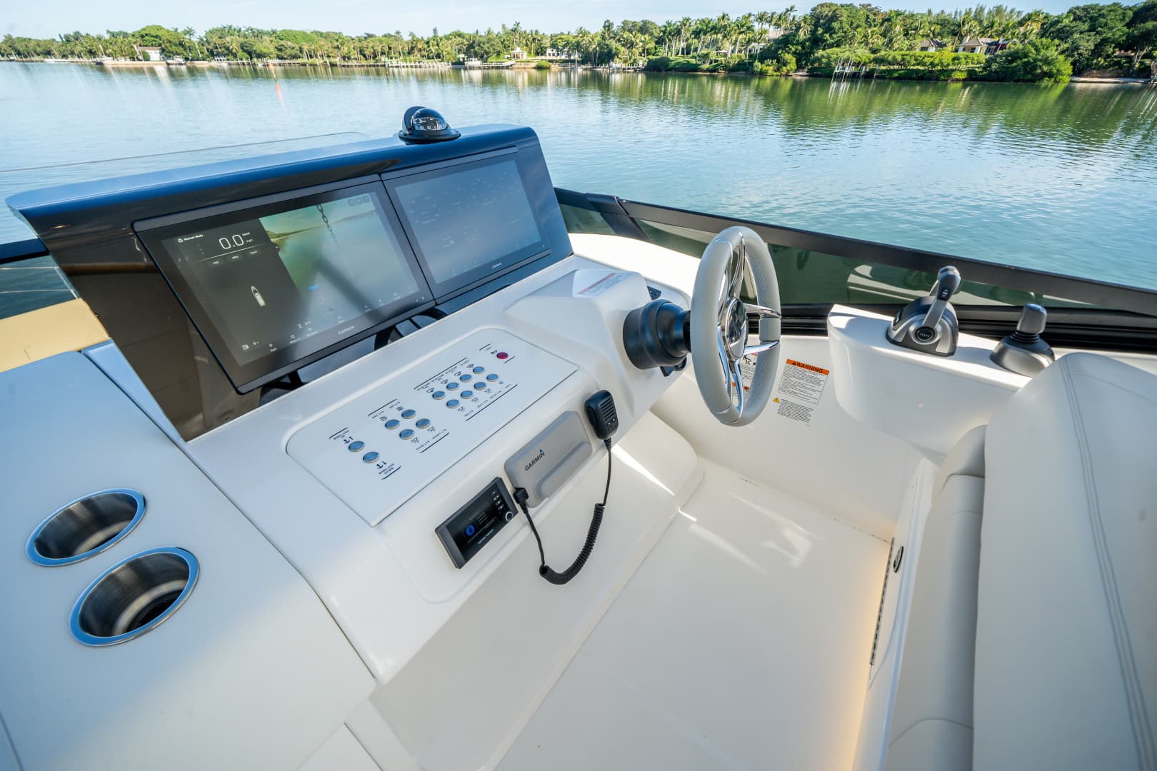 2026 Cruisers Yachts 57 FLY - Image 24
