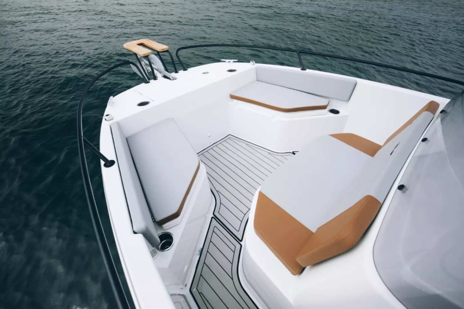 2024 Beneteau Flyer 7 Spacedeck - Image 11